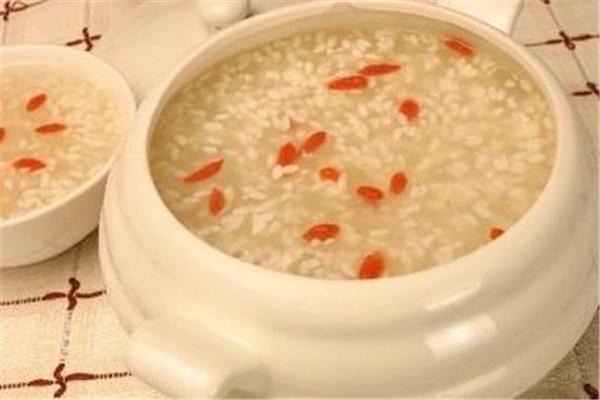 孕妇能不能吃米酒鸡 2016巴彦淖尔市杨枫薇科普文章